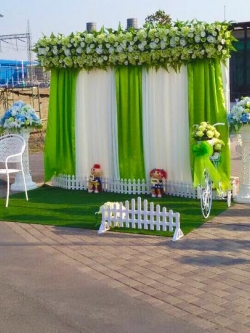 ซุ้มถ่ายภาพงานแต่ง ดอกไม้แห้ง ธีมเขียวขาว