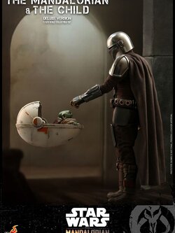 Hot Toys TMS015 The Mandalorian - The Mandalorian and The Child (Deluxe Version)