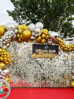 แบรคดรอปงานเลี้ยงบริษัท