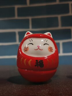 ตุ๊กตาล้มลุก ดารุมะ