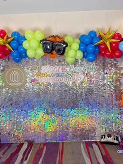 แบคดรอปถ่ายรูปงานเลี้ยงบริษัท