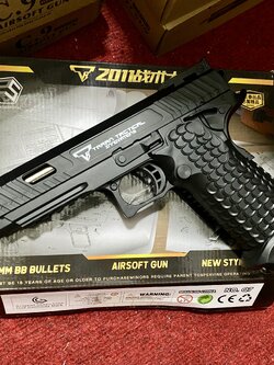 Q7 รุ่นจอนห์วิค ค้างสไลด์ได้