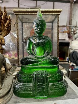 พระแก้วมรกต 25ศตวรรษ บล็อกไทย หน้าตัก5นิ้ว