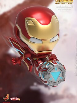 Hot Toys COSB500 Avengers : Infinity War - Iron Man Mark L (Flight Thruster Ver)