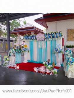 ซุ้มถ่ายภาพงานแต่ง ดอกไม้แห้ง ธีมเขียวมิ้นขาว