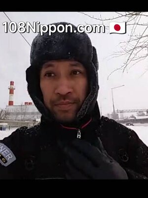 พี่หน่องกับเที่ยวบินแห่งความสุข พี่หน่องนักเดินทางชาวไทย ขึ้นเครื่องบินตรงจากกรุงเทพไปมอสโก ใช้เวลาราว 10 ชั่วโมงเต็ม