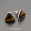 ต่างหูเงินแท้ไทเกอร์อาย รูปสามเหลี่ยม ขนาด 10 มม หรือ 1 ซม Tiger Eye Trillion Sterling SIlver Earrings