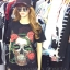 เสื้อยืดวินเทจหญิง สกรีนลายหัวกระโหลกประดับดอกกุหลาบสีแดง ลายสวยมากๆๆๆ แนะนำเลยค่ะ