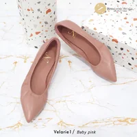 ทรงปกติ:เปลี่ยนไซส์ได้-ไม่รับคืน::Zenachoo รุ่นขายดี Velarie1 สูง 1นิ้ว สี Baby Pink รองเท้าหัวแหลมหนังแกะแท้