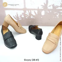 ทรงปกติ เปลี่ยนไซส์ได้-ไม่รับคืน พื้นยางนิ่ม เพื่อสุขภาพ Zenachoo Gwyny สูง 2 นิ้ว รองเท้าหนังแกะแท้ ใส่สบายมาก ทรงปกติ เปลี่ยนไซส์ได้-ไม่รับคืน พื้นยางนิ่ม เพื่อสุขภาพ Zenachoo Gwyny สูง 2 นิ้ว รองเท้าหนังแกะแท้ ใส่สบายมาก