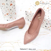 ทรงปกติ:เปลี่ยนไซส์ได้-ไม่รับคืน::Zenachoo รุ่นขายดี Velarie1 สูง 1นิ้ว สี Baby Pink รองเท้าหัวแหลมหนังแกะแท้