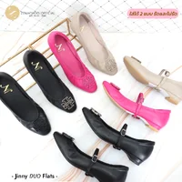 รุ่นใหม่ ใส่ได้ 2 แบบ ทรงปกติ เปลี่ยนไซส์ได้-ไม่รับคืน Zenachoo สูง 1 นิ้ว รุ่น Jinny Duo Flat รองเท้าหนังแกะ ทรงสวยมาก รุ่นใหม่ ใส่ได้ 2 แบบ ทรงปกติ เปลี่ยนไซส์ได้-ไม่รับคืน Zenachoo สูง 1 นิ้ว รุ่น Jinny Duo Flat รองเท้าหนังแกะ ทรงสวยมาก