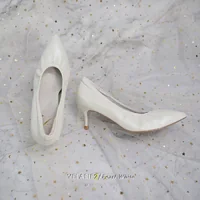 ทรงปกติ เปลี่ยนไซส์ได้ ไม่รับคืน รุ่นขายดี Zenachoo Velarie2 สูง 2 นิ้ว สี Pearl White หนังแกะแท้ หัวแหลมหน้ากว้าง ทรงปกติ เปลี่ยนไซส์ได้ ไม่รับคืน รุ่นขายดี Zenachoo Velarie2 สูง 2 นิ้ว สี Pearl White หนังแกะแท้ หัวแหลมหน้ากว้าง