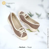 ทรงปกติ เปลี่ยนไซส์ได้-ไม่รับคืน Zenachoo รุ่น Becham สูง 1.5 นิ้ว คัทชูแนวสปอร์ต นิ่มมากกท้าให้ลอง