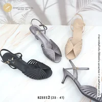 ทรงปกติ เปลี่ยนไซส์ได้-ไม่รับคืน Zenachoo รุ่น Bzees2 Heelsสูง 2 นิ้ว รองเท้าหนังแกะแท้ หนังนิ่ม พื้นนุ่ม ทรงปกติ เปลี่ยนไซส์ได้-ไม่รับคืน Zenachoo รุ่น Bzees2 Heelsสูง 2 นิ้ว รองเท้าหนังแกะแท้ หนังนิ่ม พื้นนุ่ม