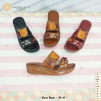 ทรงปกติ รองเท้าสุขภาพ หนังแท้ zenachoo รุ่น Bow Bear ความสูง 1.5 นิ้ว เปลี่ยนไซส์ได้-ไม่รับคืน ทรงปกติ รองเท้าสุขภาพ หนังแท้ zenachoo รุ่น Bow Bear ความสูง 1.5 นิ้ว เปลี่ยนไซส์ได้-ไม่รับคืน