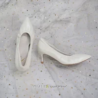 ทรงปกติ เปลี่ยนไซส์ได้ ไม่รับคืน รุ่นขายดี Zenachoo Velarie2 สูง 2 นิ้ว สี Pearl White หนังแกะแท้ หัวแหลมหน้ากว้าง ทรงปกติ เปลี่ยนไซส์ได้ ไม่รับคืน รุ่นขายดี Zenachoo Velarie2 สูง 2 นิ้ว สี Pearl White หนังแกะแท้ หัวแหลมหน้ากว้าง