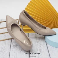 ทรงปกติ เปลี่ยนไซส์ได้-ไม่รับคืน Zenachoo รุ่นขายดี Velarie1 สูง 1นิ้ว สี Beige รองเท้าหัวแหลมหนังแกะแท้ ทรงปกติ เปลี่ยนไซส์ได้-ไม่รับคืน Zenachoo รุ่นขายดี Velarie1 สูง 1นิ้ว สี Beige รองเท้าหัวแหลมหนังแกะแท้