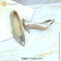 ทรงขายดี ใส่แล้วเท้าเพรียว ทรงปกติ เปลี่ยนไซส์ได้-ไม่รับคืน Zenachoo Cype2 สูง 2 นิ้ว รองเท้าหนังแกะแท้ ใส่สบายมาก ทรงขายดี ใส่แล้วเท้าเพรียว ทรงปกติ เปลี่ยนไซส์ได้-ไม่รับคืน Zenachoo Cype2 สูง 2 นิ้ว รองเท้าหนังแกะแท้ ใส่สบายมาก