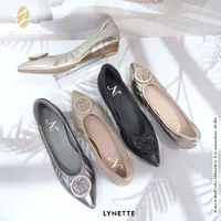 ทรงปกติ เปลี่ยนไซส์ได้-ไม่รับคืน Zenachoo รุ่นขายดี Lynette ส้นเตารีดสูง 1นิ้ว หัวแหลมใส่สบาย รองเท้าหนังแกะแท้ ทรงปกติ เปลี่ยนไซส์ได้-ไม่รับคืน Zenachoo รุ่นขายดี Lynette ส้นเตารีดสูง 1นิ้ว หัวแหลมใส่สบาย รองเท้าหนังแกะแท้