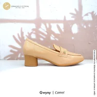 ทรงปกติ เปลี่ยนไซส์ได้-ไม่รับคืน พื้นยางนิ่ม เพื่อสุขภาพ Zenachoo Gwyny สูง 2 นิ้ว รองเท้าหนังแกะแท้ ใส่สบายมาก ทรงปกติ เปลี่ยนไซส์ได้-ไม่รับคืน พื้นยางนิ่ม เพื่อสุขภาพ Zenachoo Gwyny สูง 2 นิ้ว รองเท้าหนังแกะแท้ ใส่สบายมาก