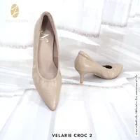 ทรงปกติ เปลี่ยนไซส์ได้-ไม่รับคืน Zenachoo รุ่นขายดี Velarie Croc 2 สูง 2นิ้ว รองเท้าหนังจระเข้ สวยหรู นิ่มสบาย ทรงปกติ เปลี่ยนไซส์ได้-ไม่รับคืน Zenachoo รุ่นขายดี Velarie Croc 2 สูง 2นิ้ว รองเท้าหนังจระเข้ สวยหรู นิ่มสบาย